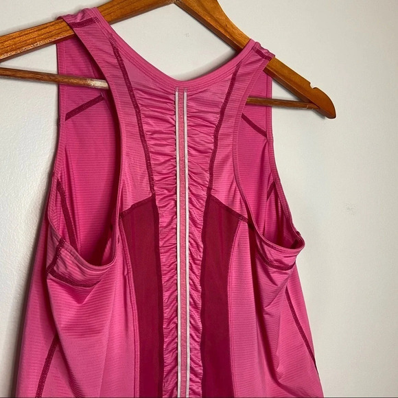 Lucy Pink Reflective Athletic Tank with Pockets - Picture 9 of 9